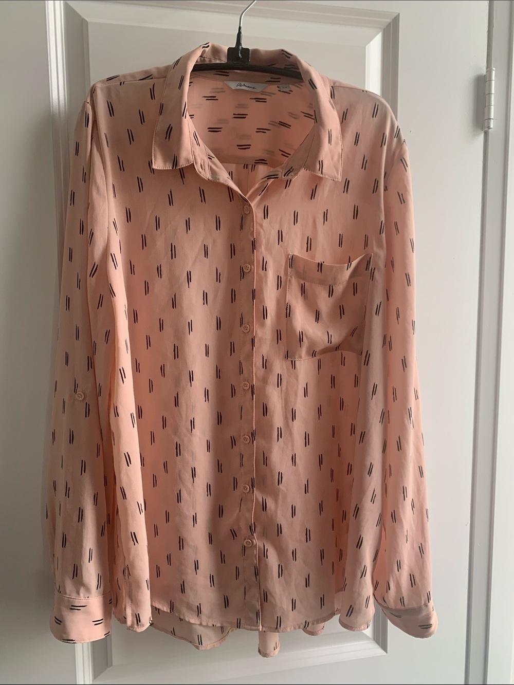 Reitmans Pink Blouse with Black Dash Pattern